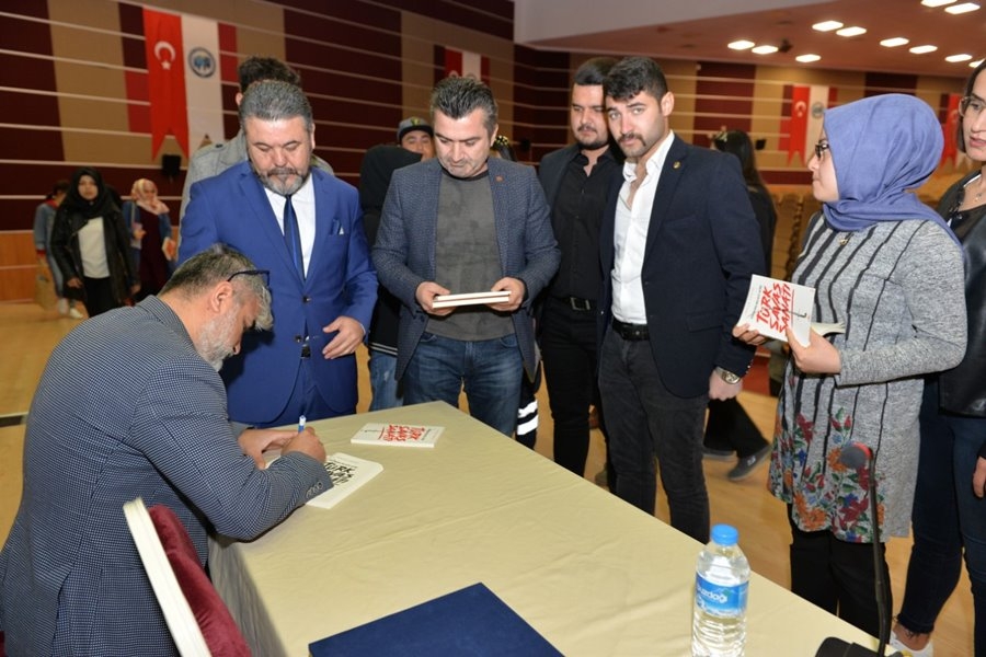 KMÜ'de Türk Savaş Sanatı Konferansı 8