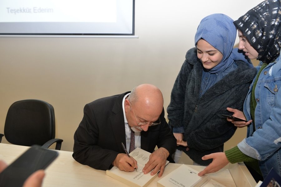 Karaman'da "Varoluşunu Gizleyen Varlık"Konulu Konferans Düzenlendi 5