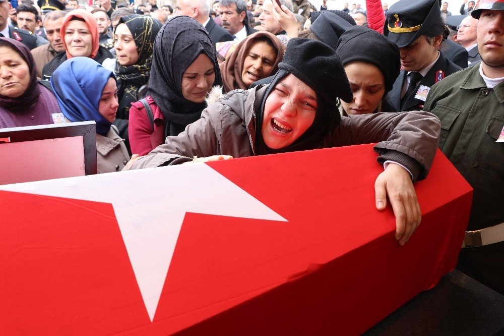 Aksaraylı Şehit Tekbirlerle Son Yolculuğuna Uğurlandı 9