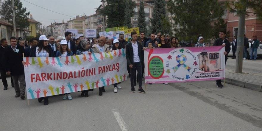 Karaman'da "Otizm Farkındalık" Yürüyüşü