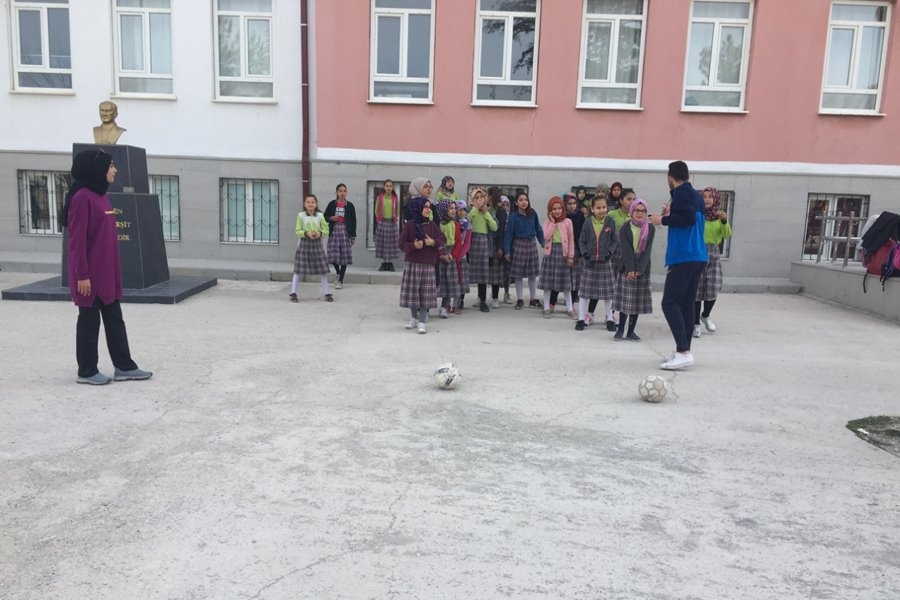 KMÜ Besyo Öğrencileri Minik Öğrencilerle Buluştu 4