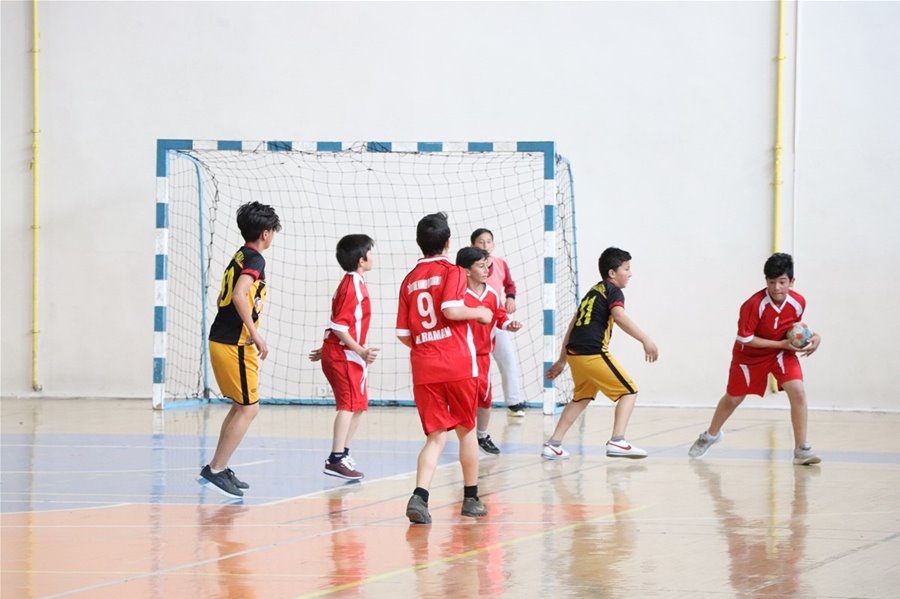 Karaman'da Küçükler Hentbol Müsabakaları Sona Erdi 4