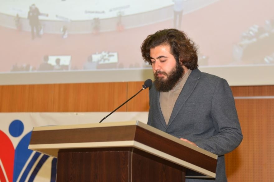 KMÜ'de Duyarlı Gençlik Konferansı 1