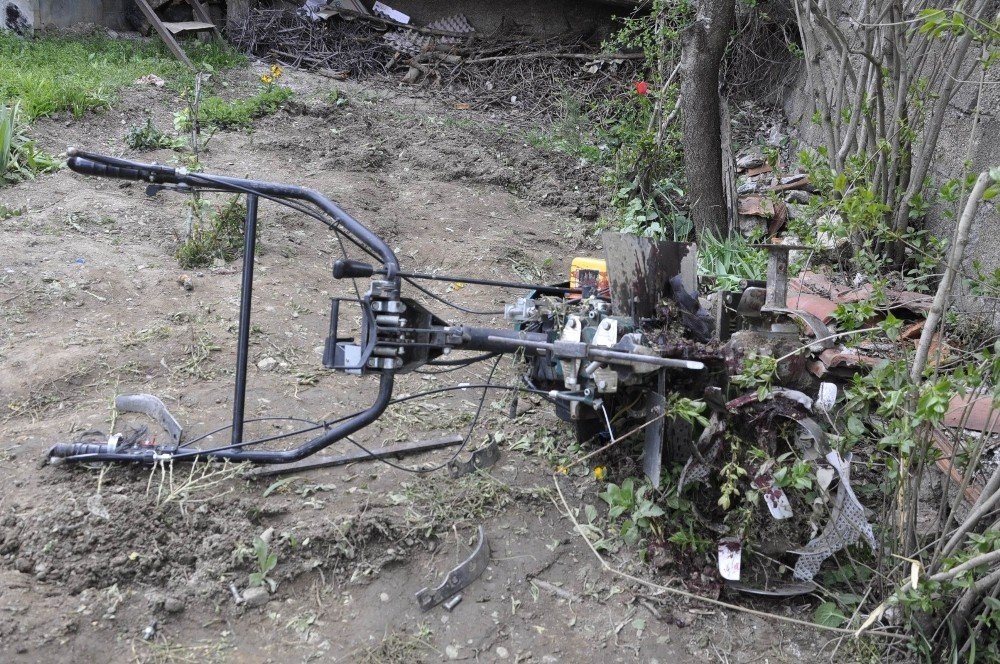 Konya'da Ayağını Çapa Makinesine Sıkıştıran Kişi Ağır Yaralandı 5