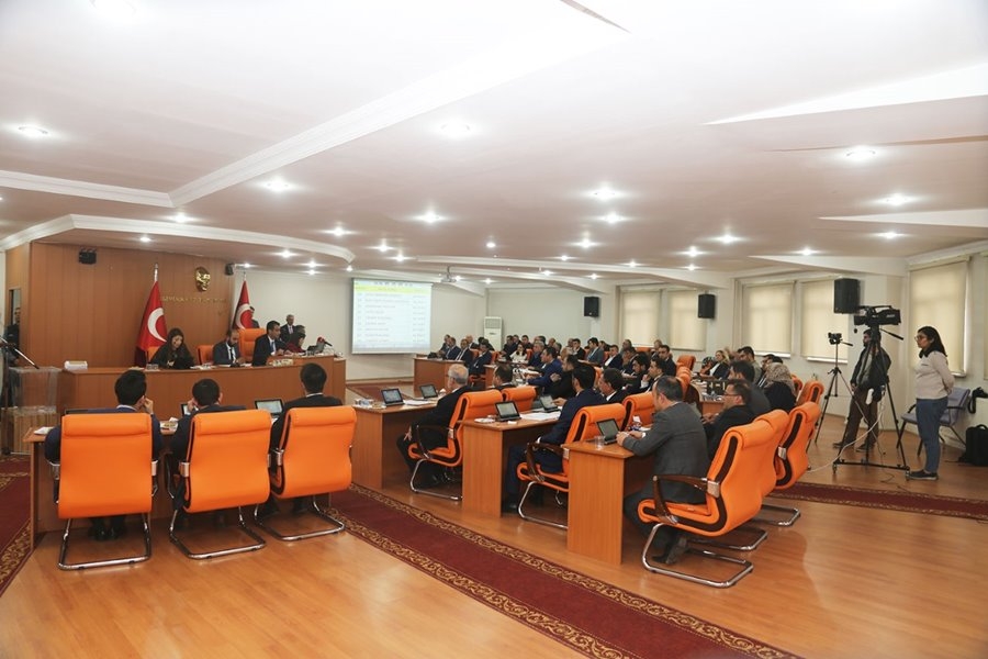 Karaman'da Yeni Dönemin İlk Belediye Meclisi Toplandı 11