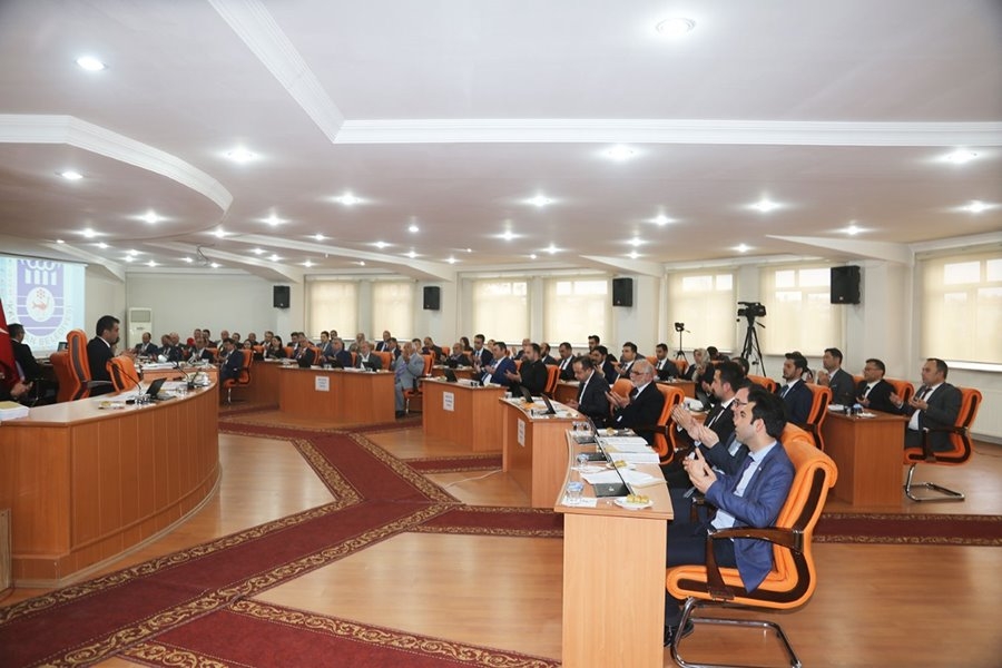 Karaman'da Yeni Dönemin İlk Belediye Meclisi Toplandı 6
