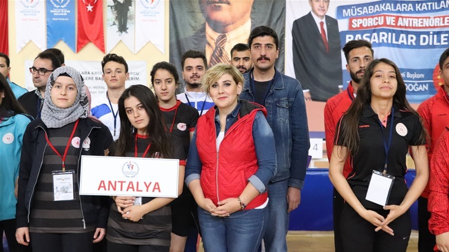 KYK'lılar Masa Tenisinde Buluştu 11