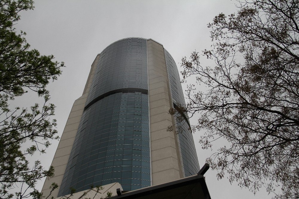 Konya’da 42. Kattan Ölüme Atladı 1