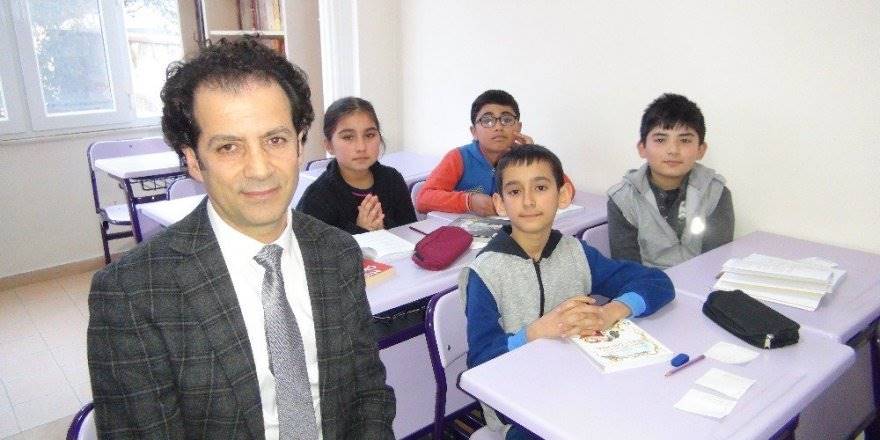 12 Yaşında Dünya Hızlı Okuma Rekoru Kırdı