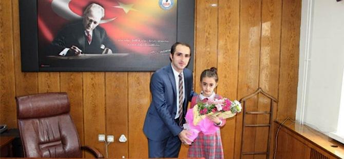 Kazımkarabekir'de 23 Nisan Düzenlenen Etkinliklerle Kutlandı 21