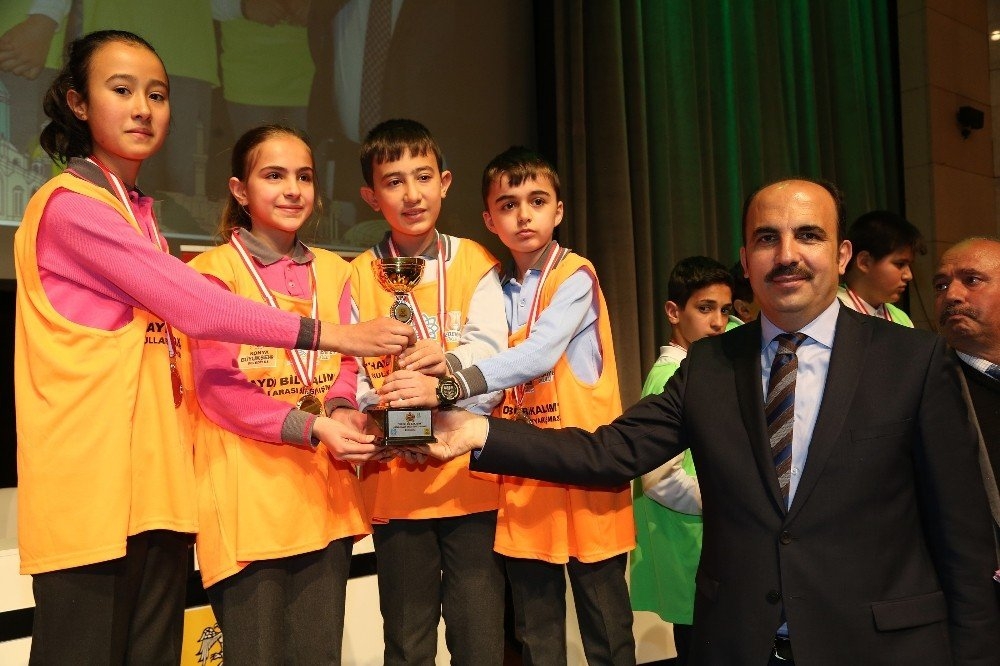 Konya'da Haydi Bil Bakalım Bilgi Yarışması’nda Ödüller Verildi 1