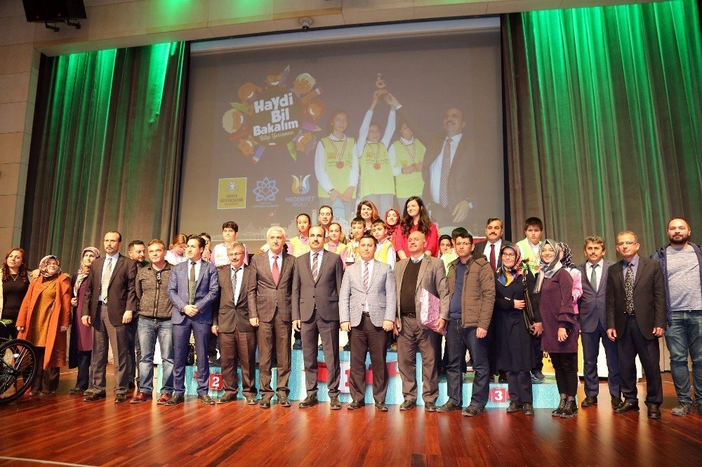 Konya'da Haydi Bil Bakalım Bilgi Yarışması’nda Ödüller Verildi 4