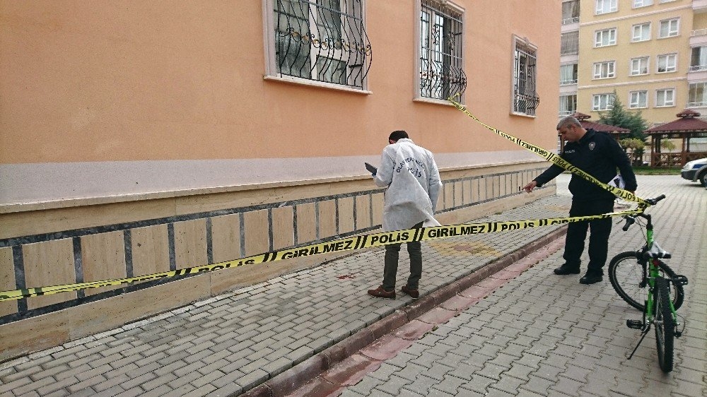 Konya’da 4 Yaşındaki Çocuk 5. Kattan Düştü 2