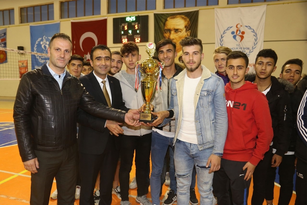 Karaman Belediyespor U19 Takımı Şampiyon Oldu 2