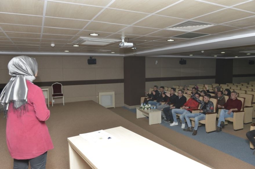 KMÜ'de Finansal Okuryazarlık Eğitimi Düzenlendi 3
