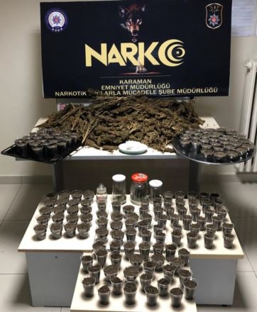 Karaman-Mut Kara Yolunda Kovalamaca Sonunda Uyuşturucu Tacirleri Yakalan 2