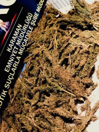 Karaman-Mut Kara Yolunda Kovalamaca Sonunda Uyuşturucu Tacirleri Yakalan 3