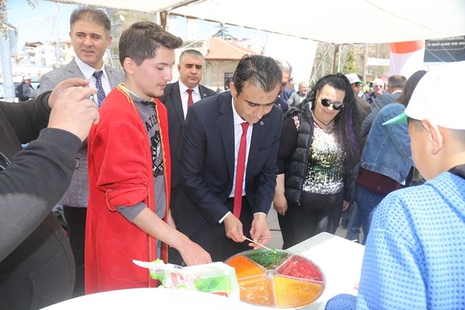 Karaman'da "Çocuk Şenliği ve Bilim Fuarı" Büyük İlgi Gördü 17