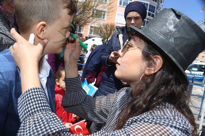 Karaman'da "Çocuk Şenliği ve Bilim Fuarı" Büyük İlgi Gördü 19