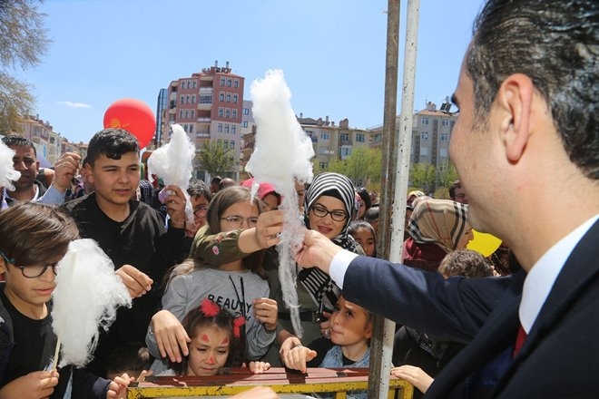 Karaman'da "Çocuk Şenliği ve Bilim Fuarı" Büyük İlgi Gördü 20