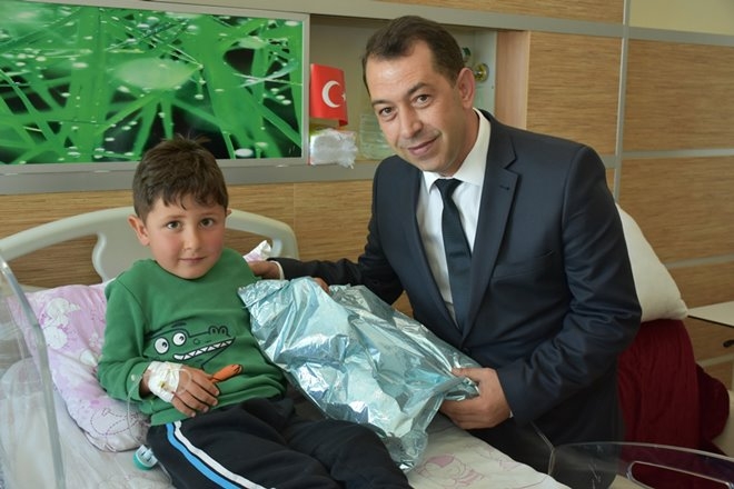 Karaman'da 23 Nisan'ı Hastanede Kutladılar 11