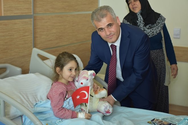 Karaman'da 23 Nisan'ı Hastanede Kutladılar 3