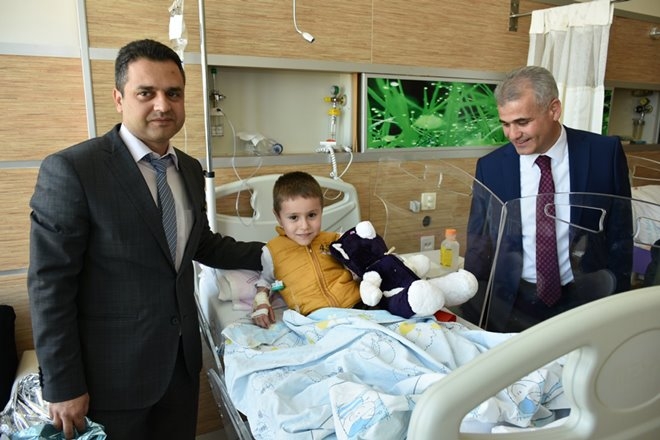 Karaman'da 23 Nisan'ı Hastanede Kutladılar 9