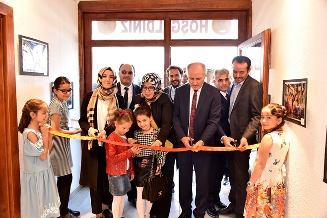 Karaman'da “Türkiye’de Çocuk Olmak” Konulu Fotoğraf Sergisi Açıldı 1