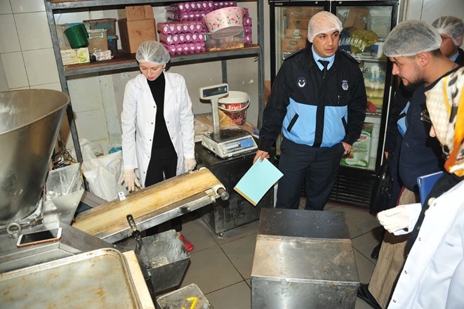 Karaman'da Zabıta Ekiplerinden Sıkı Denetim 1