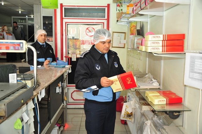 Karaman'da Zabıta Ekiplerinden Sıkı Denetim 3