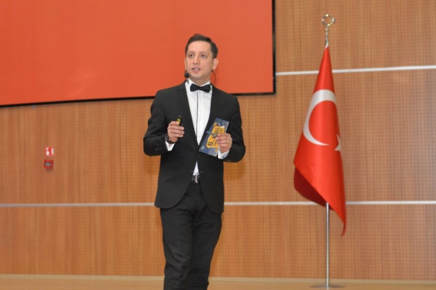 KMÜ'de 6.Üniversite Tanıtım Günleri Başladı 7