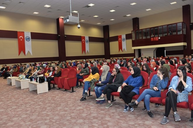 KMÜ’de Okul Öncesi Eğitim ve Özel Eğitim Paneli 8