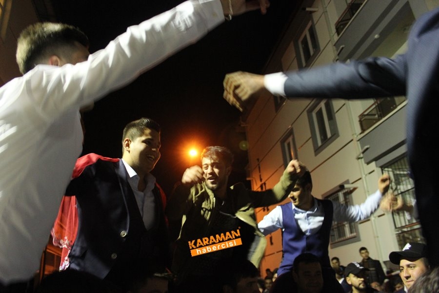 Çavaş Ailesi Askerini Uğurluyor 13