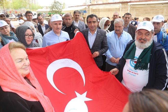 Karaman'da 4. Uluslararası Sevgi ve Barış Yürüyüşü 2