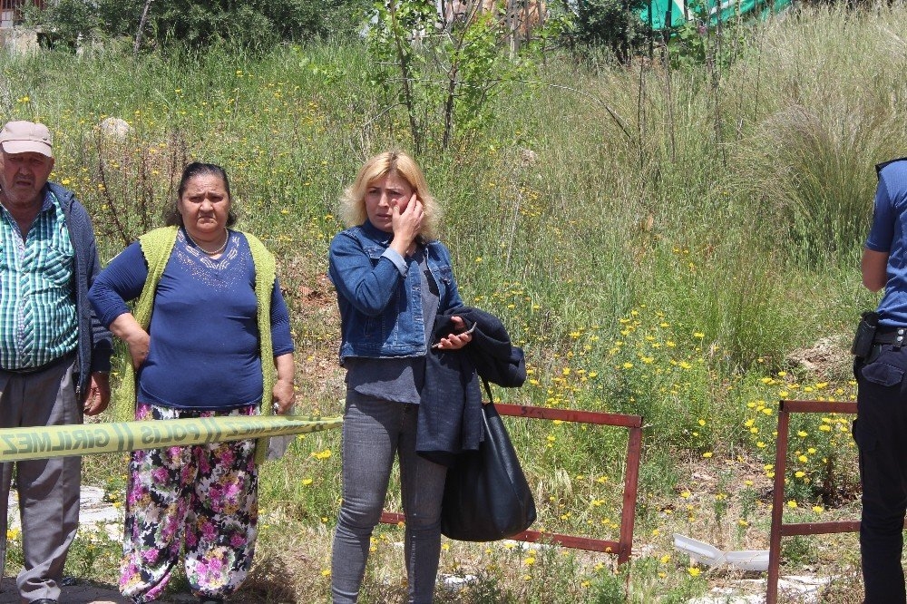 Antalya'da Evini Alamayan Kişi Emlakçıyı Av Tüfeğiyle Vurdu 10