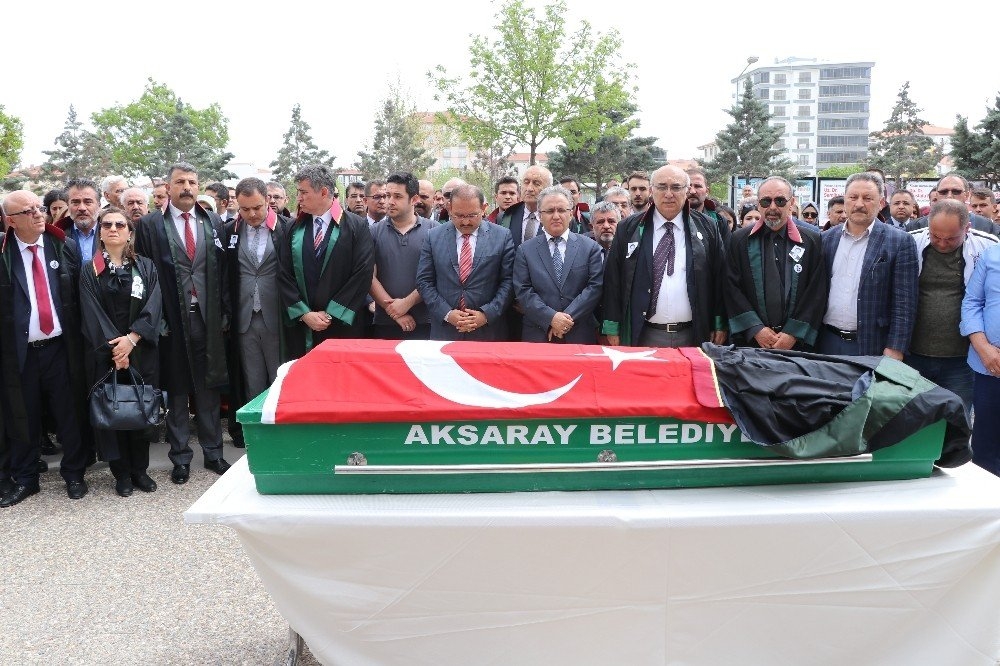 Aksaray’da Öldürülen Avukat Son Yolculuğuna Uğurlandı 1