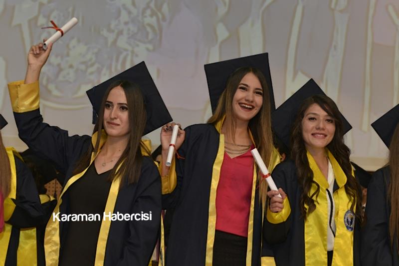 KMÜ BESYO’dan Pinpon Toplu Kep Atma Töreni 18