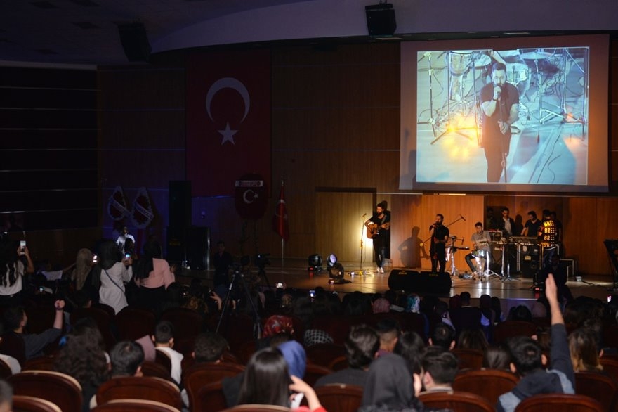 "Sancak" Konseri Karaman'da Büyük İlgi Gördü 14