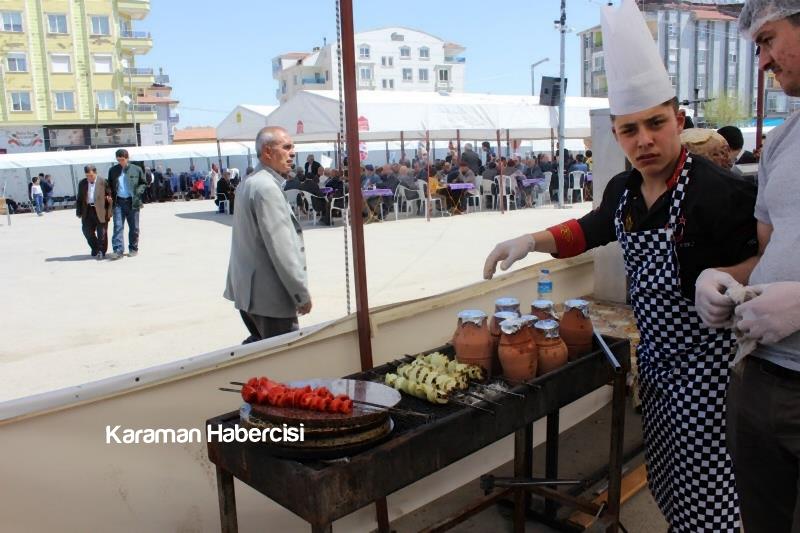 Karaman'da Hayır Çarşısı Açıldı 13