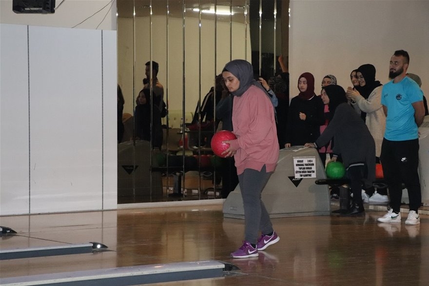 Karaman'da Okullar Arası Bowling Müsabakaları 18