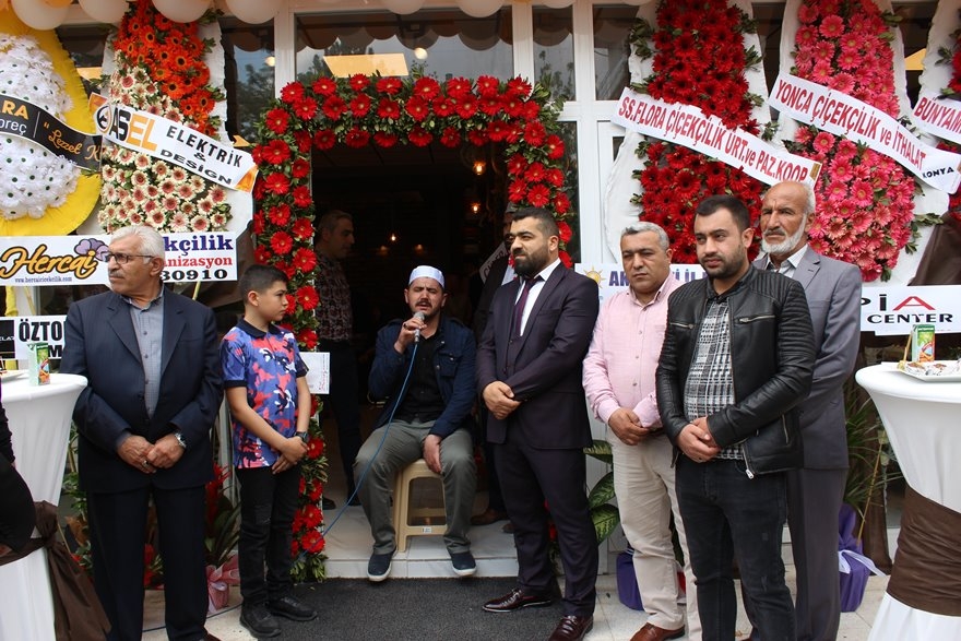 Mustafa Flowers Karaman'da Dualarla Açıldı 1