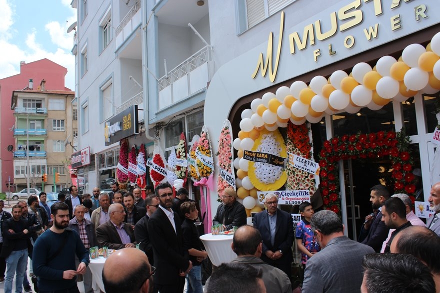 Mustafa Flowers Karaman'da Dualarla Açıldı 4