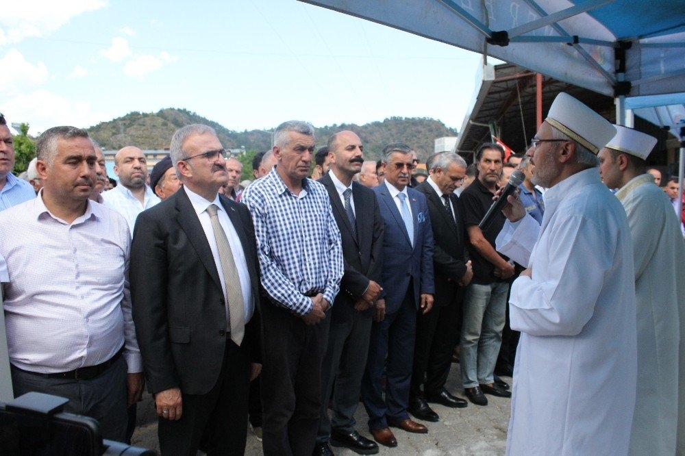 Antalya'da Kayıp Kader Buse İçin Gıyabi Cenaze Namazı 4