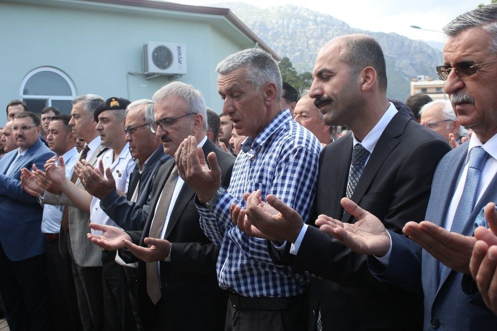 Antalya'da Kayıp Kader Buse İçin Gıyabi Cenaze Namazı 6