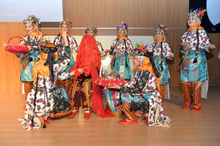 KMÜ'de "Halk Oyunları" Rüzgarı Esti 9