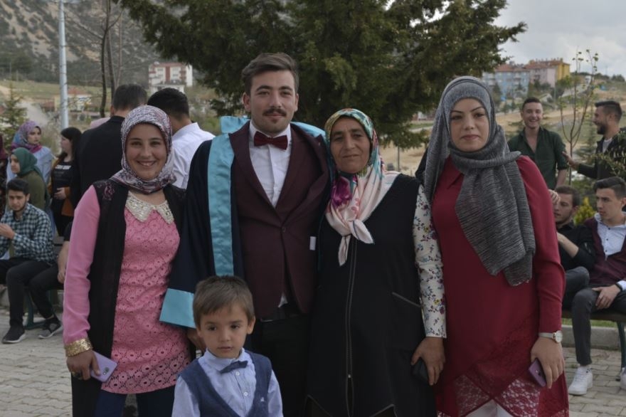 Ermenek MYO'da Mezuniyet Heyecanı 12