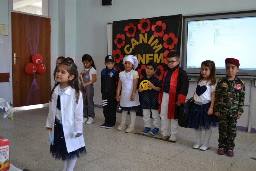 Minik Öğrencilerden Karaman'da Sevgi Dolu Program 5