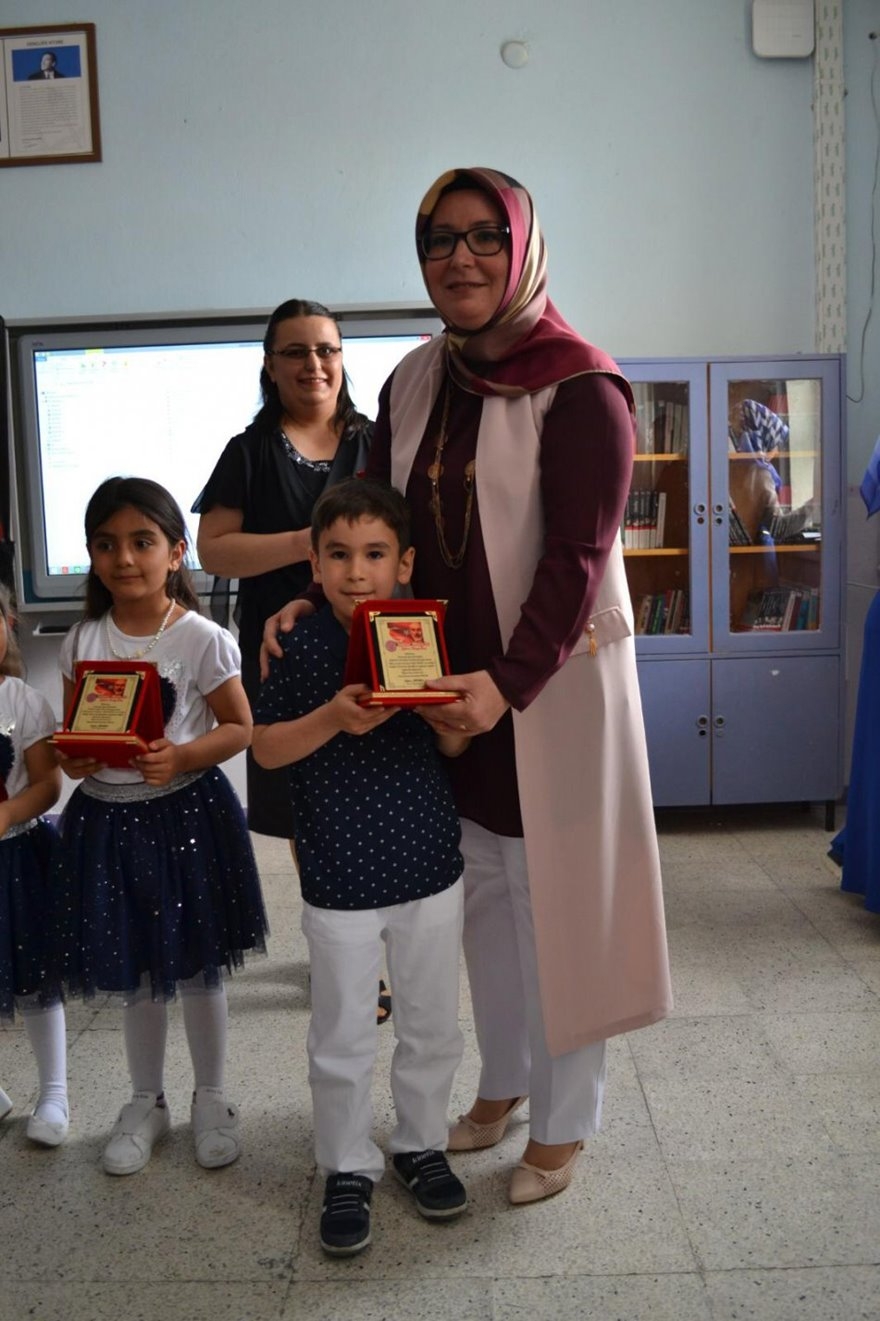 Minik Öğrencilerden Karaman'da Sevgi Dolu Program 8