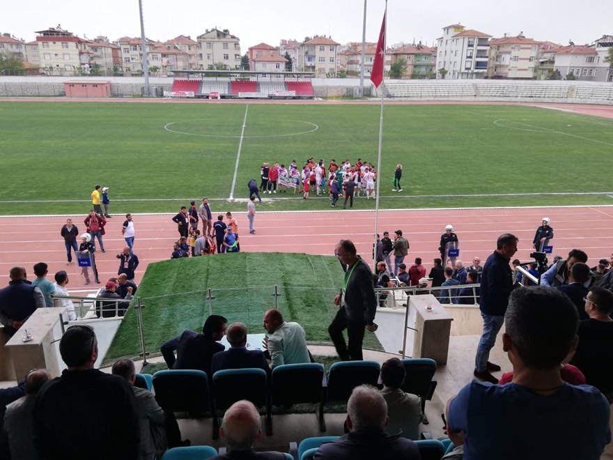 Kıyasıya Maçın Kazananı Karaman Belediyespor Oldu 1