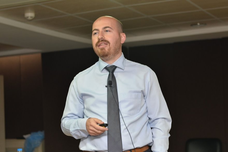 KMÜ'de Genç Sağlıkçılara EKG Eğitimi 10